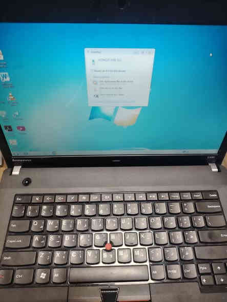 لابتوب لينوفو  المعالج Cor i5th مواصفاته بصوره
شاشة حجم 14  انج شاشه كبيره فول 
ملحقاته شاحنة اصليه فقط
هارد 256 ssd
رام 8
يحتوي منافذ  USB عدد3
منفذ اواكس + هيتفون 
منفذ hd للربط على شاشة خارجية 
منفذ LAN
منفذ كارتريدر 
نظافه جدا عاليه 100٪
مشغل  قرص CD
بطاريه ليثيوم 4 ساعات 
السعر 160 الف وبيه مجال 
الشراي يتصل ***********
