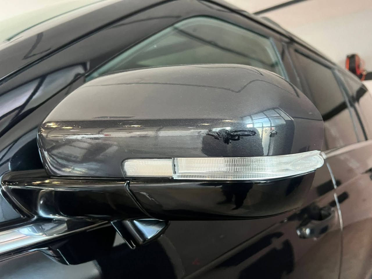 فورد اكسبد شين
موديل 2023

مواصفات لمت ١/١ فول فول 

لون أسود 

رقم كاتي يترقم شمال 

سياره بدون صبغ
دعاميه مبدل بلادي 

ملاخضه سياره بدون إرباك 
بدون شاصي 

رقم شاصي موجود بل صور 

سعر 37000$بي مجال 

عنوان اربيل 

***********
