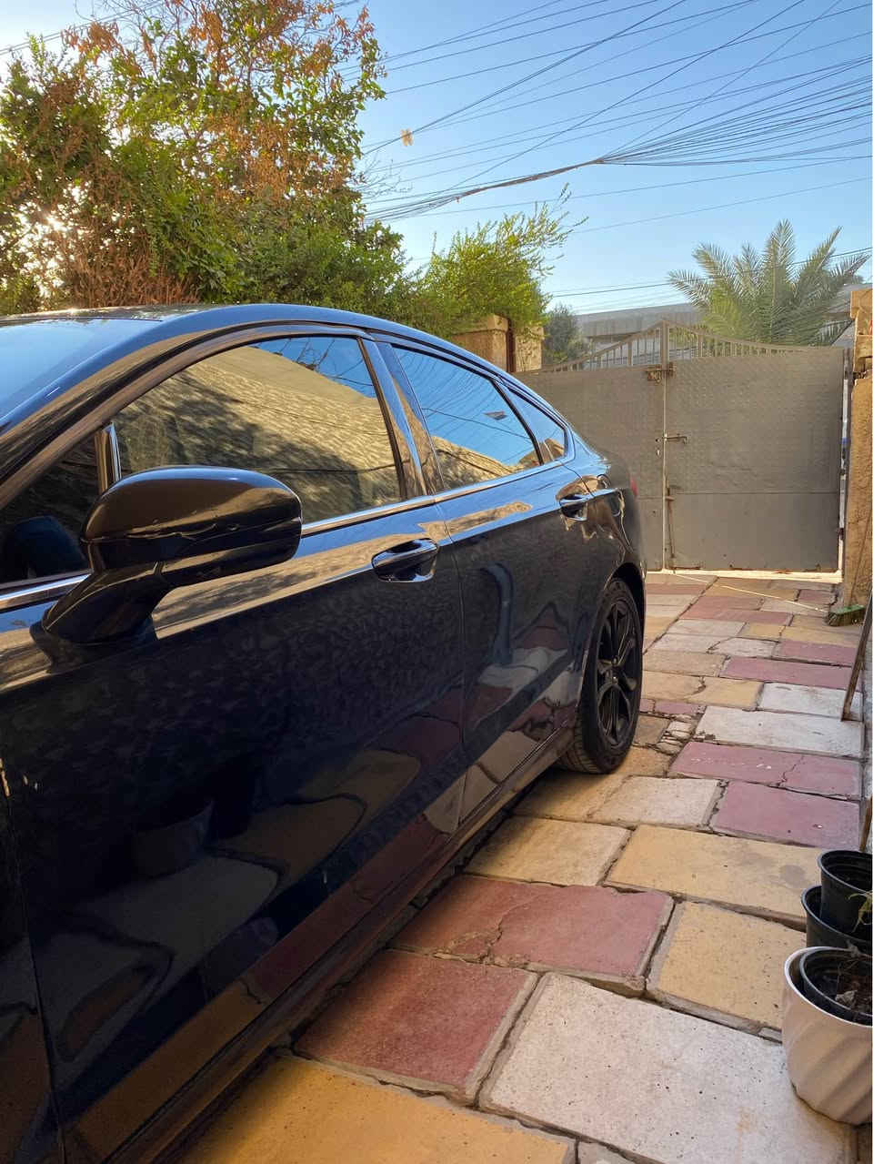 للبيع
فورد فيوجن 2020
فول مواصفات مع فتحة سقف
داخل رصاصي واسود 
سستم سماعات 11 سماعه سوني
 شاشه ديجيتال ودعم
ابل كار بلاي واندرويد اوتو
ويل 18 بلادي
رادارات جانبيه واماميه  وكاميرة خلفيه وحساسات 
نظام مانع تصادم وبريك اوتو مع تحذير
السياره محرك كير ومكينة ممتازه
مكينه 1.5 تيربو  
ماشي 57الف ميل
حادث امريكا جاملغ وبنيد جهه السايق
بيها كم قطعه صبغ ابيع حزام 
رقم بغداد سنويه جديد 
السعر 92 وبيها مجال بسيط حك الجيه
عنواني بغداد 
*********** بغداد, العراق
