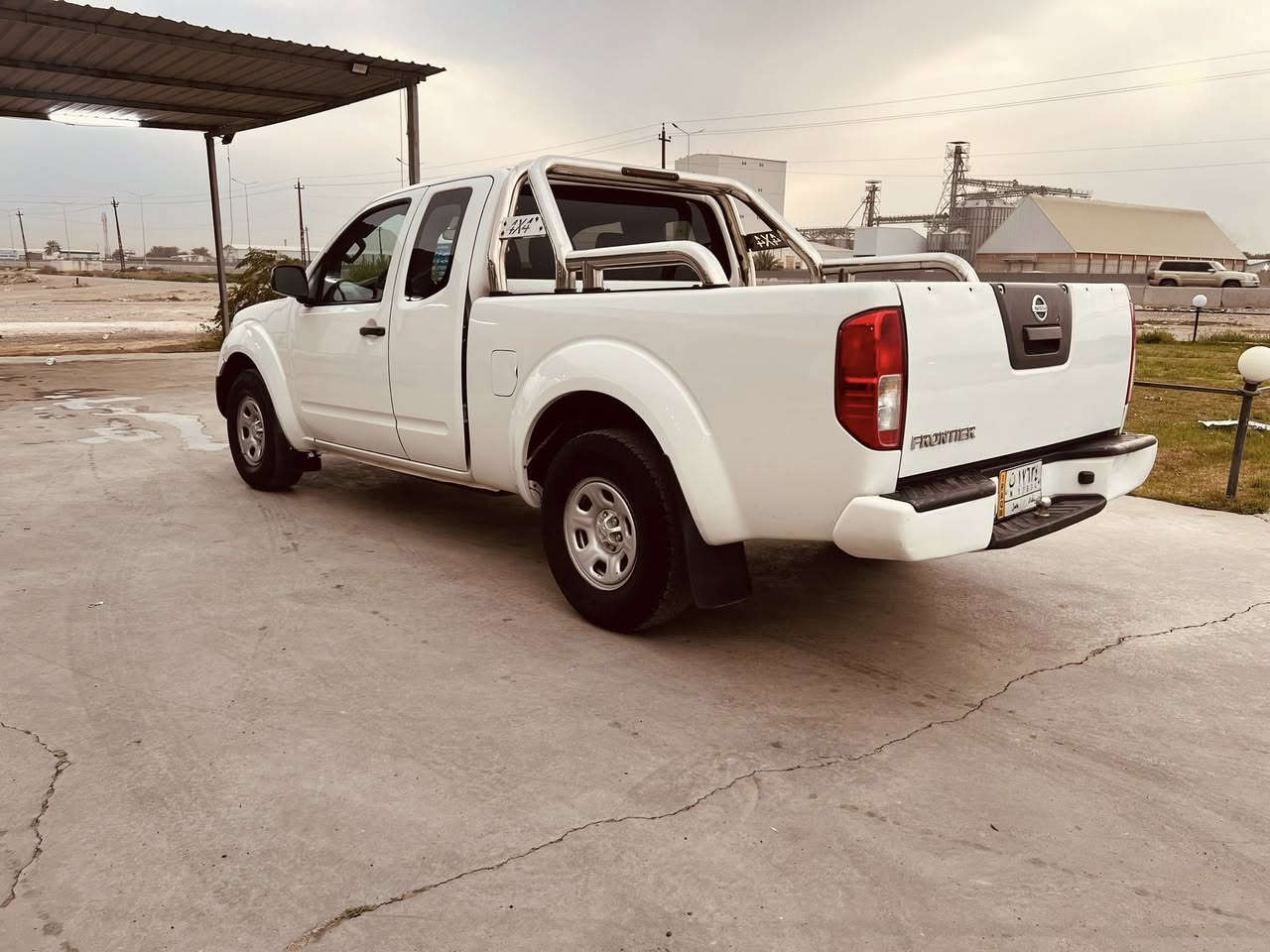 السلام عليكم نيسان فرونتير موديل 2017 بغداد بأسمي السعر 123$ 
***********
