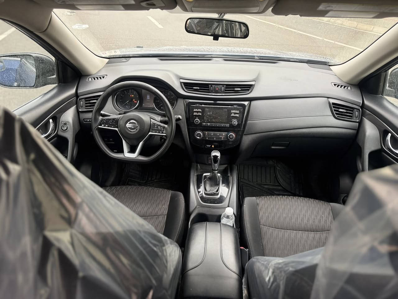 للبيع نيسان روج موديل 2017 ماشية 74 الف ميل
مواصفات نص فول حجم المحرك 2500 المرغوب بدون توربو ضررها واضح عدكم بابين فقط صبغ حتى دعاميات بدون صبغ ايربكات سليمة 100‎%‎ فقط عدكم ايربك الجانبي مفتوح وراجع سستم السعر مناسب مكان سيارة دهوك رقم سنوية جديد سيارة جاهزة 100‎%‎ كير محرك كلة بشرط *********** ***********
