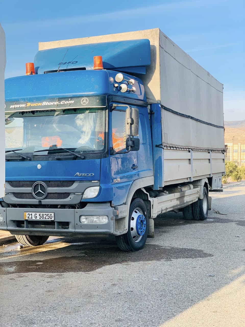 سلام عليكم بدي اتيكو للبيع طوال 740رتفاع متريتن 285


**إذا كنت صاحب هذا الإعلان وتريد حذفه لأي سبب، رجاءا أرسل رسالة إلى الدعم الفني**