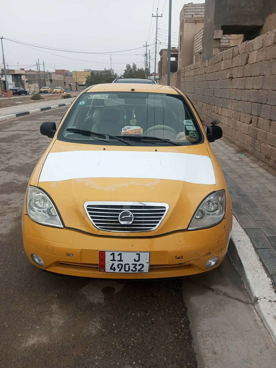 السلام عليكم
طيبه للبيع 2016 رقم نكليزي كفاله محرك وكير والصبغ فقط إصبعين بارد مصفره هيئه وغرامات السياره جاهزه من كلشي كهربائيات وشاشه وكامره وتخم تاير جديد وتجي وتشوف السعر 40 وبيه مجال قليل 
 عنوان كربلاء الحسينية 
الرقم ***********
