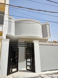 صبغ واجهة • ١٠٠ متر • شامل تصليح