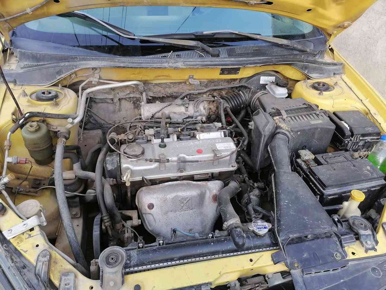 لانسر 10 تكسي الشركة العامة گير مكينة مكفولات حجم 1500 تبريد شغال تدفىة شغالة هلالات خلفية معمرة جديد وامامية صبغ اثر شخوط فقط هلالات بدون حلدث 
تخم تاير جديد  حدادية 60%
مصفرة هيئة وغرمات 
رقم بغداد  شرط تحويل سنوية لحد نهاية 29
***********
