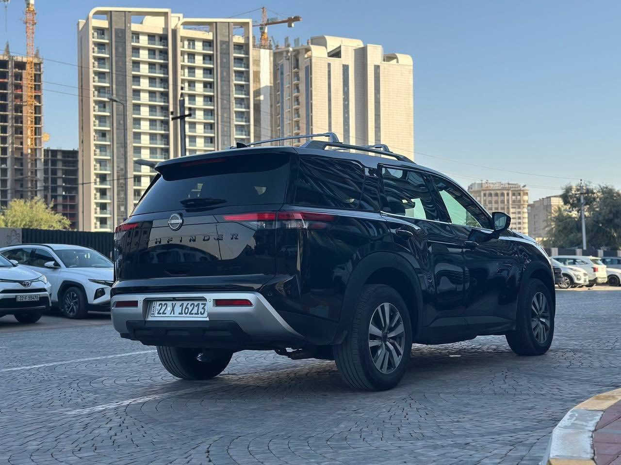 للبيع فقط

نيسان باثفايندر SL 2023
(فول عدا الفتحة)

مرقّمة كاملة بإسمي 
ماشية 33 الف ميل

الضرر جانبي  (رقم الشاصي وصور الضرر موضحة بالصور ، الچاملغ الخلفي مصبوغ والامامي مبدل)

جميع الايرباكات والدواخل سليمة

مكان السيارة بغداد 
للتواصل ‭0788 290 6082‬
