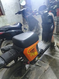 دراجه R9 البيع السعر 350و بيها مجال المكان بغداد مدينه الصدر حي طارق ا...