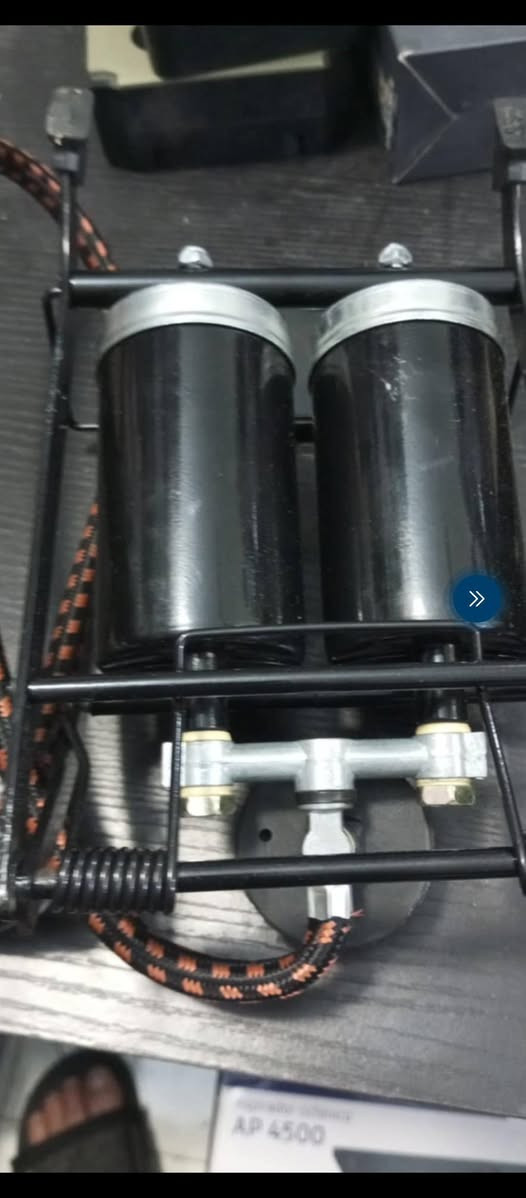 بم بهذا الشكل بالرجل يدفع هواء 
12 الف


**إذا كنت صاحب هذا الإعلان وتريد حذفه لأي سبب، رجاءا أرسل رسالة إلى الدعم الفني**