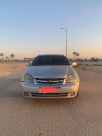 اوبترا 2007 رقم انكليزي مكينه 1600 مسكر كير اوتوماتيك السياره بيهه ضرر...