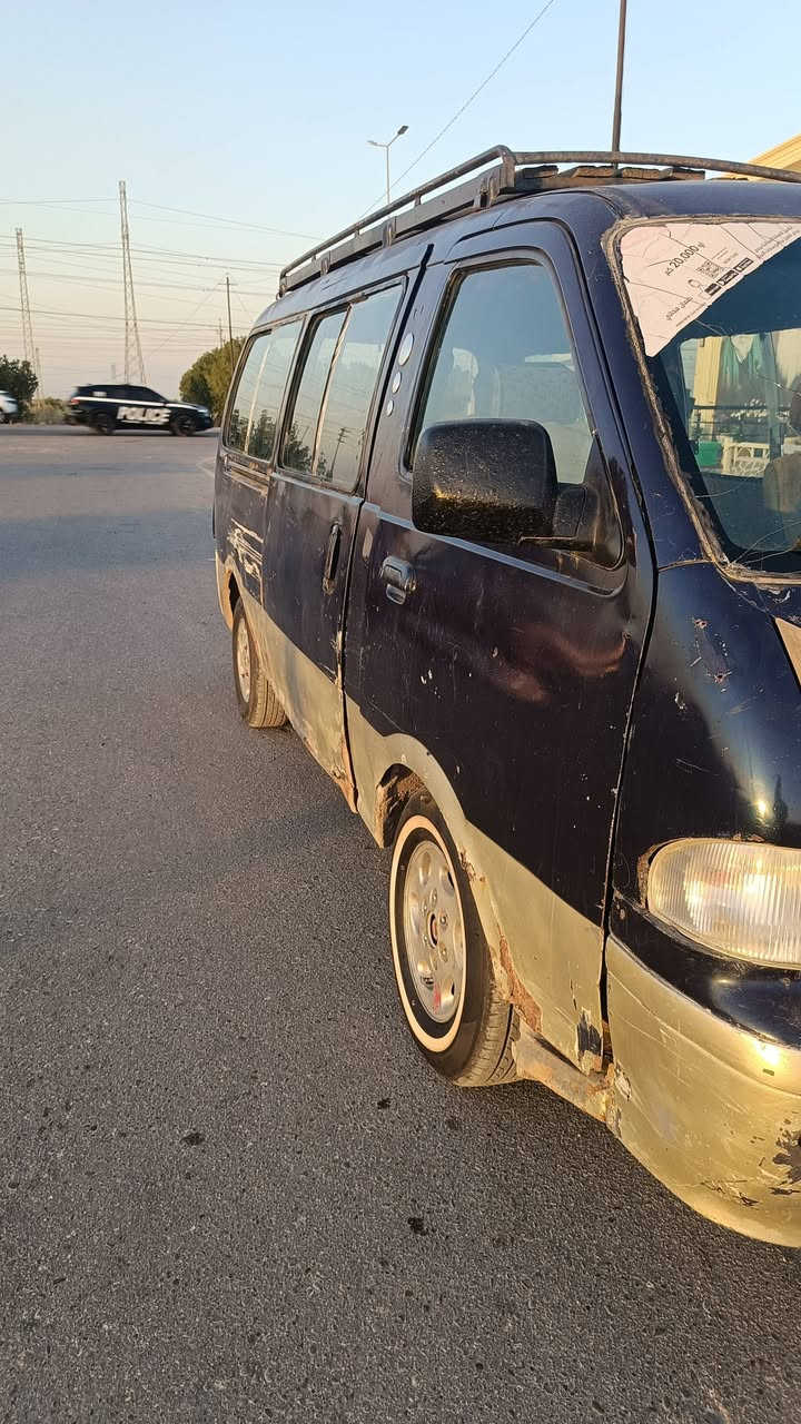 سلام عليكم كيا بريجو موديل 1997 سنويه ال 2027 مكينه 3000 مجفته جديد كير جديد تخم تاير جديد كهربائيات كلها شغاله جام كهرباء غرفتها نضيفه كلش الكاعيه مالته مصطره كله تعمير جديد بيها شاصي  واحد معمر الي بصف السايق :الستفسار : *********** السعر 40 وبيها مجال حك الجيه
