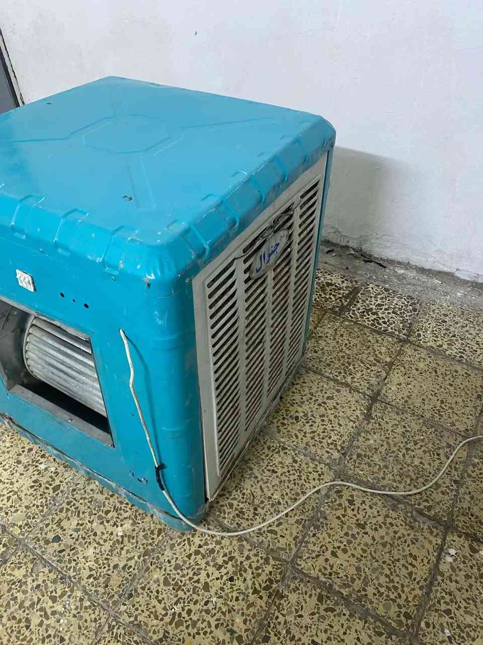 السلام  عليكم
مبرده ٢ ونص جديده هواها ثلج حلفات جدد
سرعتين  بيها زرف جريتها ونزرفت زرف صغير بكد الابره ولحمتها  عارضها ب٤٠ رقم بي وات ساب ***********  العنوان الدولعي
