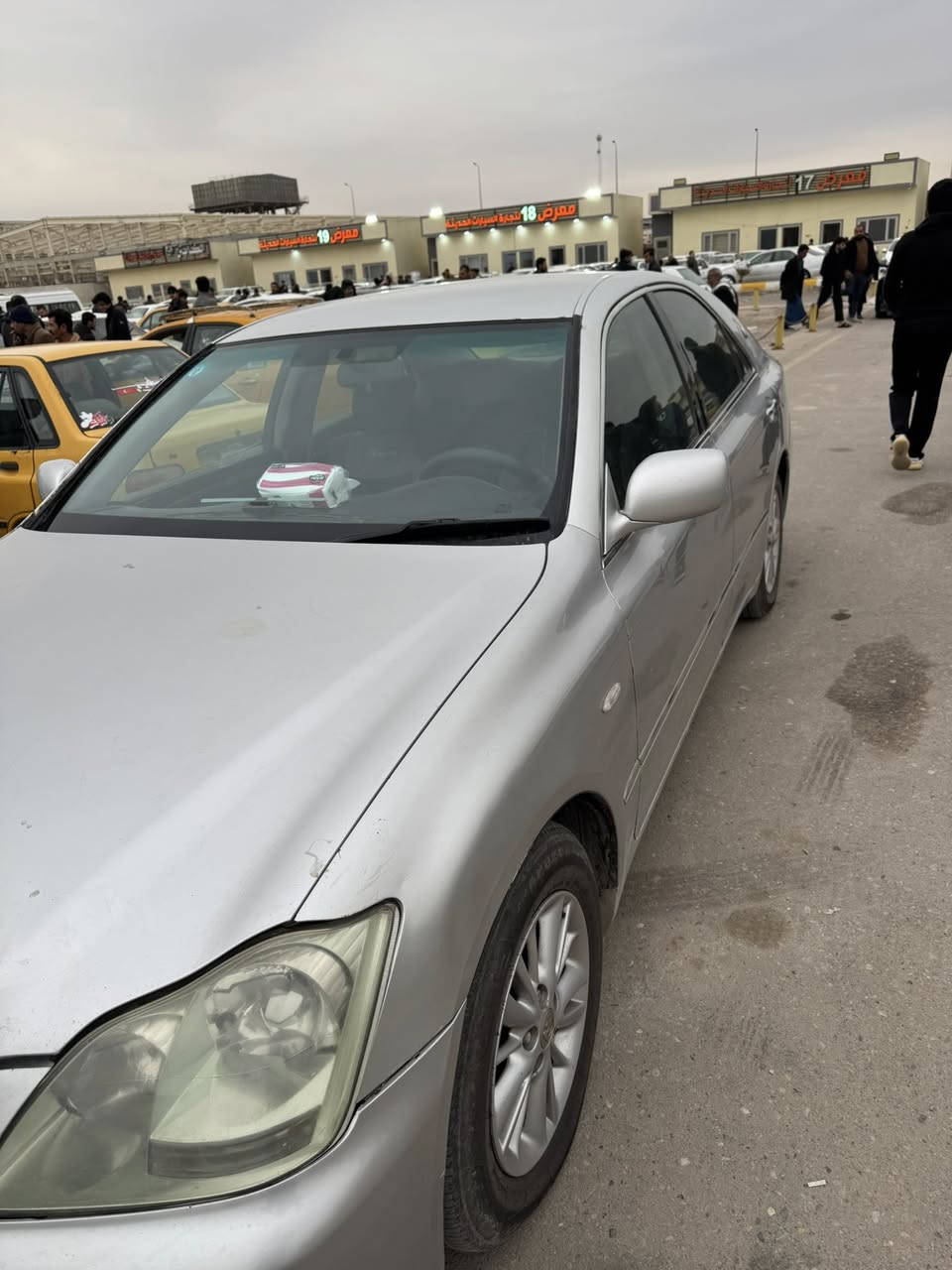 السلام عليكم سياره شاهينه موديل 2006 باسمي سياره جاهزه ما ناقصه أي شي بدون كصه مكاني بصره كزيزه السعر 83$ لتفاصيل اكثر ***********
