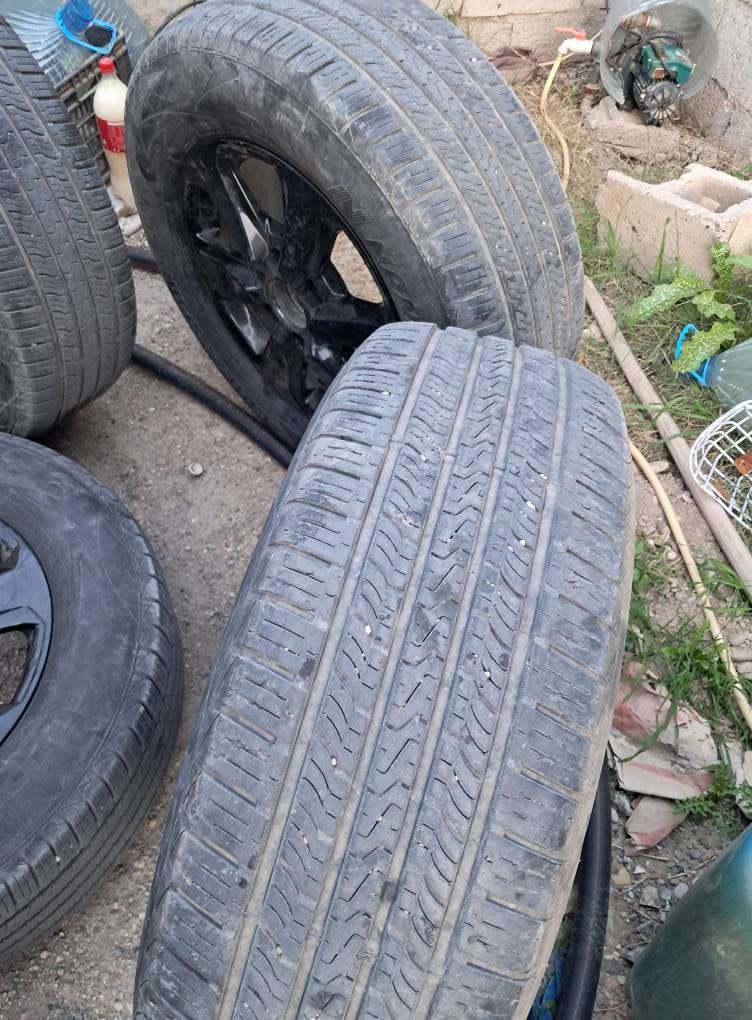 للبيع ويل 18وتايرات تاريخ انتاج 24کرکوك
 265\65\18كلش نظيف  6براغي يرهم لبرادو لاندكروزر  بلادي بشرط ابيعة تاخمێ ویل تایە بۆ فرۆشتن   بەشەرت زۆر خاوێنە شوێن کەرکوک 
***********
*********** كركوك, العراق
