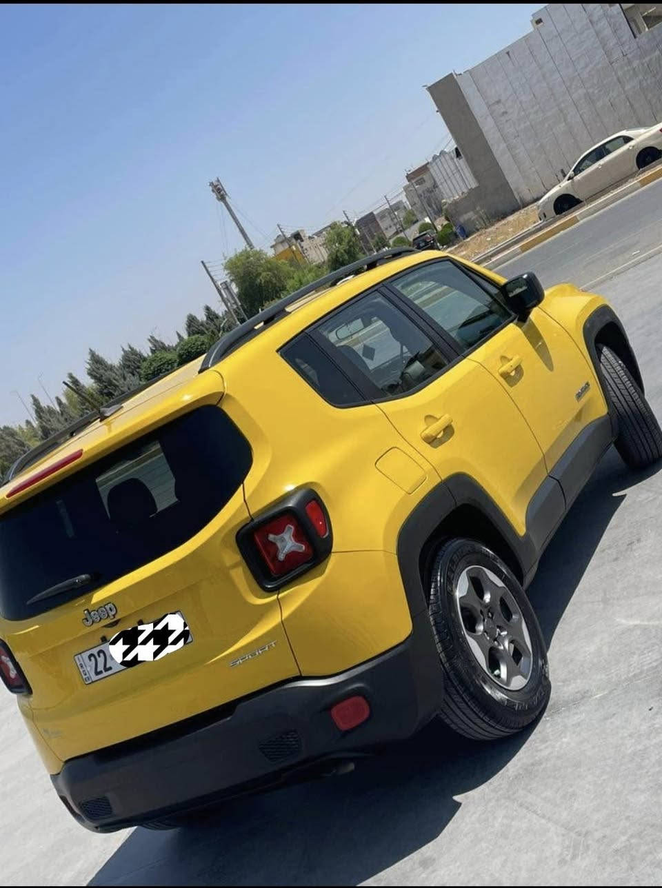 Jeep renegade 2017 sport 2.4
- محرك ٤ سلندر  ٢٤٠٠ (Tigershark) القوي والغني عن التعريف
- كير ١٠ نمر (ZF) أوتوماتيك الغني عن التعريف أيضاً
- تو ويل (2x4) 
- رقم أربيل الدولي (رقم مميز)
- لون أصفر 🍋 ليموني
- السيارة شرط التحويل
ماشية ١١٠ كم وليس ميل
- حادثها ٣ قطع أمامي (بچم) بيها شوية دواخل
- كشنات قماش مخمل
- منفذ شحن + اواكس + USB
- شاشة صغيرة
- طقم إطارات جديد
- ويل كب
- وباقي المواصفات المعروفة
- السيارة عليها أدامة كاملة وإستخدام شخصي كير ومحرك وتبريد بشرط بدون عيوب
- السعر ١٠٥ ورقة يعني شدة وخمس ورقات
- للإستفسار الاتصال عبر الهاتف *********** موجود واتساب أربيل, العراق
