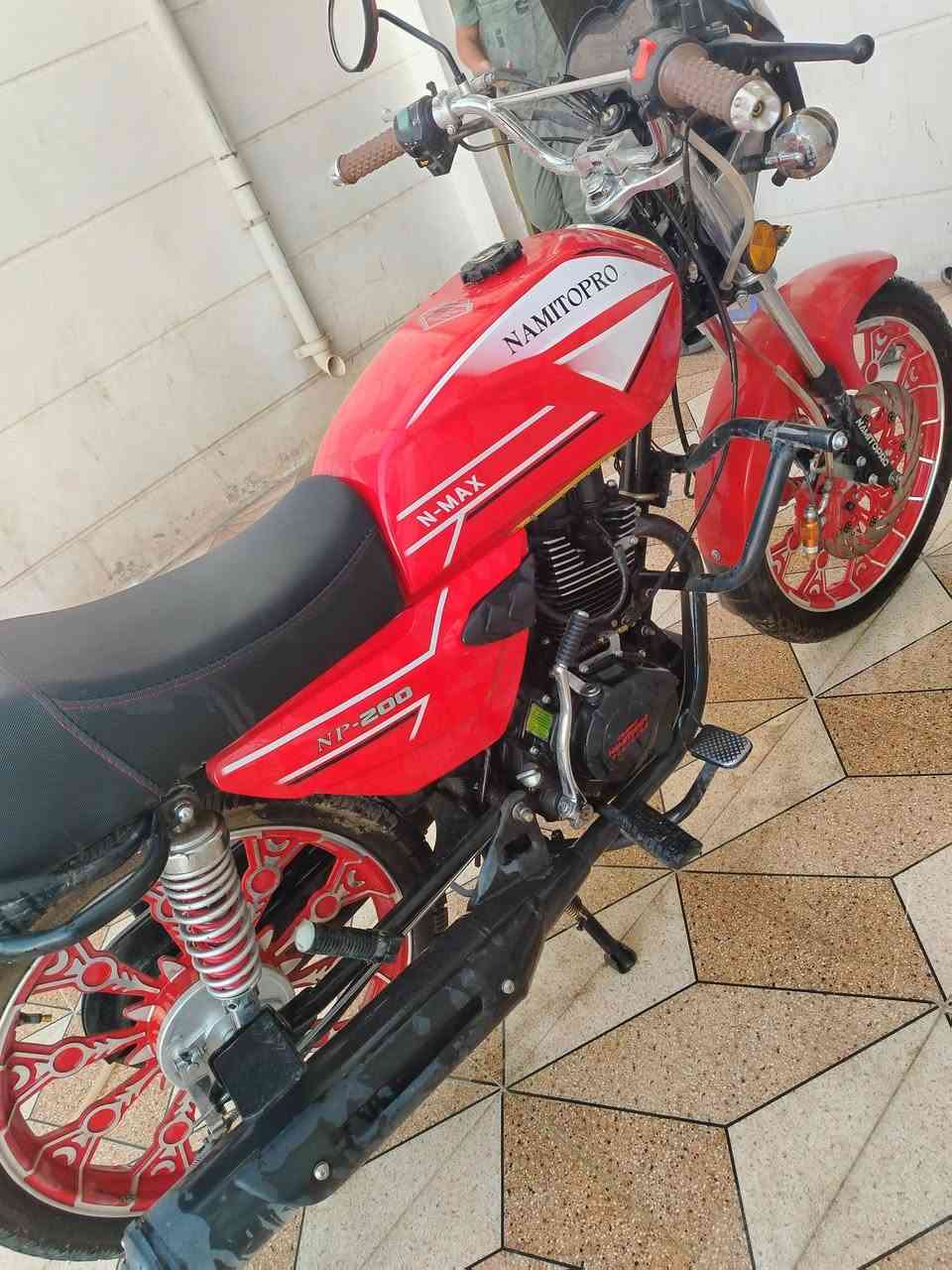 موديل ٢٦ للبيع السعر ٧٥٠ وبي مجال بسيط


**إذا كنت صاحب هذا الإعلان وتريد حذفه لأي سبب، رجاءا أرسل رسالة إلى الدعم الفني**