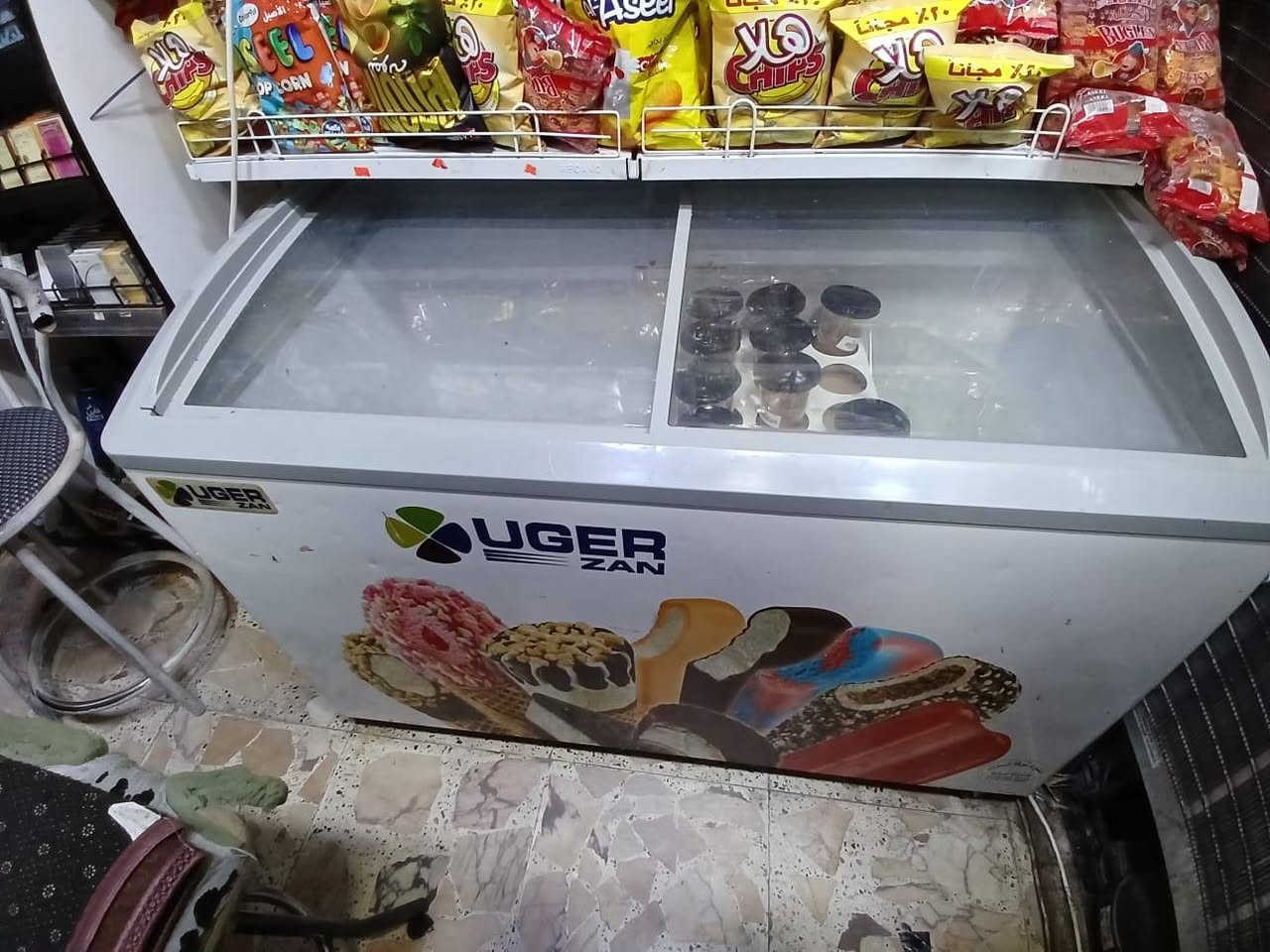 سلام عليكم
محتويات ماركت للبيع
سستم8 كامرات ويه هارد 2 تيره
10 برادات 22 قدم 
براد صغير هاذه الرفيع 
مجمده طرحي عدد3
2 براد حجم 28 قدم
سبلت 2 طن ونص 
مطافئ عدد 2جداري+ ذاتيه مال بورد كهرباء + بطل
رفوف جداريه+ رفوف جام + سفينه 
ميز مكتبي متر ونص صاج
قاصه عراقيه 
عارضه سكائر كبيره
5 عوارض جبس 
عارضه بهارات كبيره
ميزان رقمي 
شاشه حجم 32
البرادات من شركه الزان وماداخلات تصليح ومستخدم سنه فقط يعني ممتعوبات والرفوف من ميكانو كلهن حديد الثقيل مو العادي (ملاحظة الي يريد الغراض شلعه وحده مع مراعاة السعر واذا مفرد كلمن وسعرها ) للأستفسار ***********
