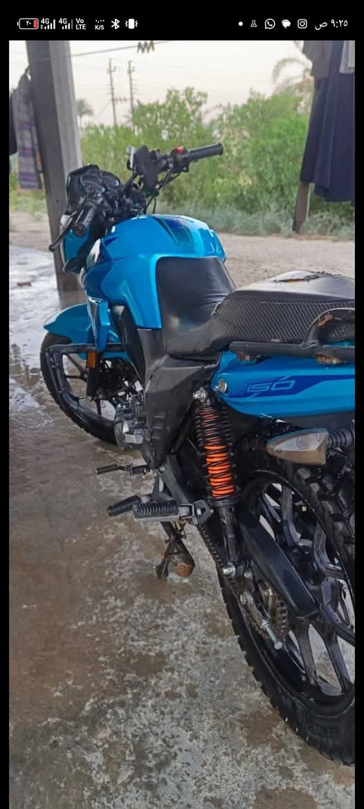 دراجة KEEWAY.RK مرقم بغداد وسنوية تحوييل شوكت متريد ماشية 17 ألف نظيفة 100/100.  مكاني بغداد للأتصال 
واتساب ***********
