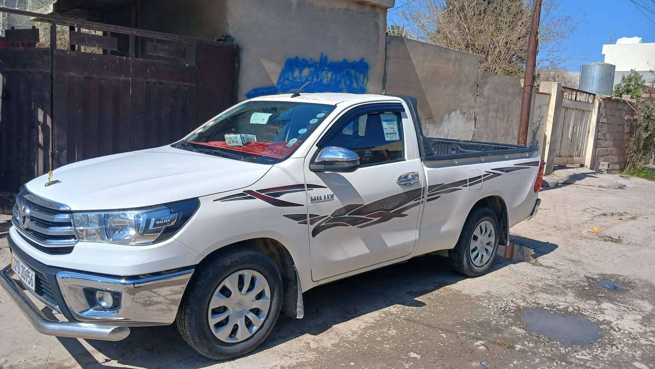 سلامه عليكم للبيع 2021سعودي
ماشيه 70الف بيهاا مكان بارد يم البك لايت 
سنويه وهزه جديده شرط التحويل***********
***********
