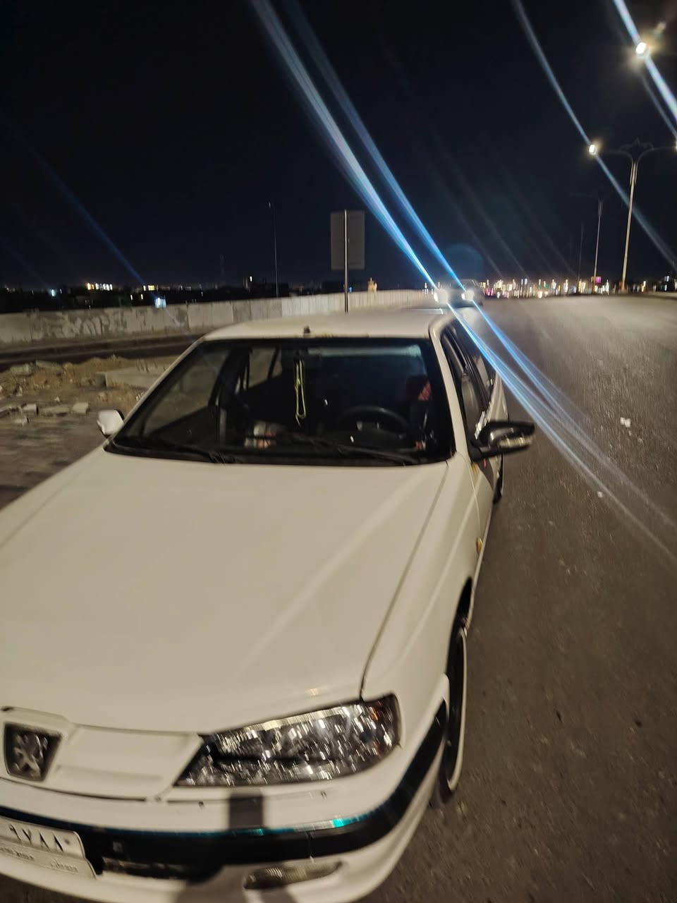 سلام عليكم بيجو بارص مكفوله مديل ٢٠١٣ الون ابيض خصوصي التفاصيل ***********
