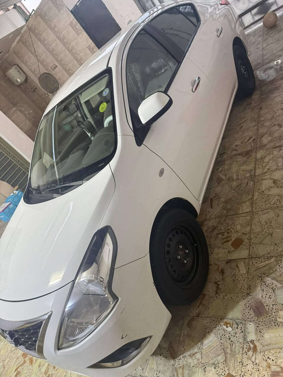 نيسان سني 2024 مكفولة السعر 123 وبيهه مجال للشراي العنوان موفقيه
***********
