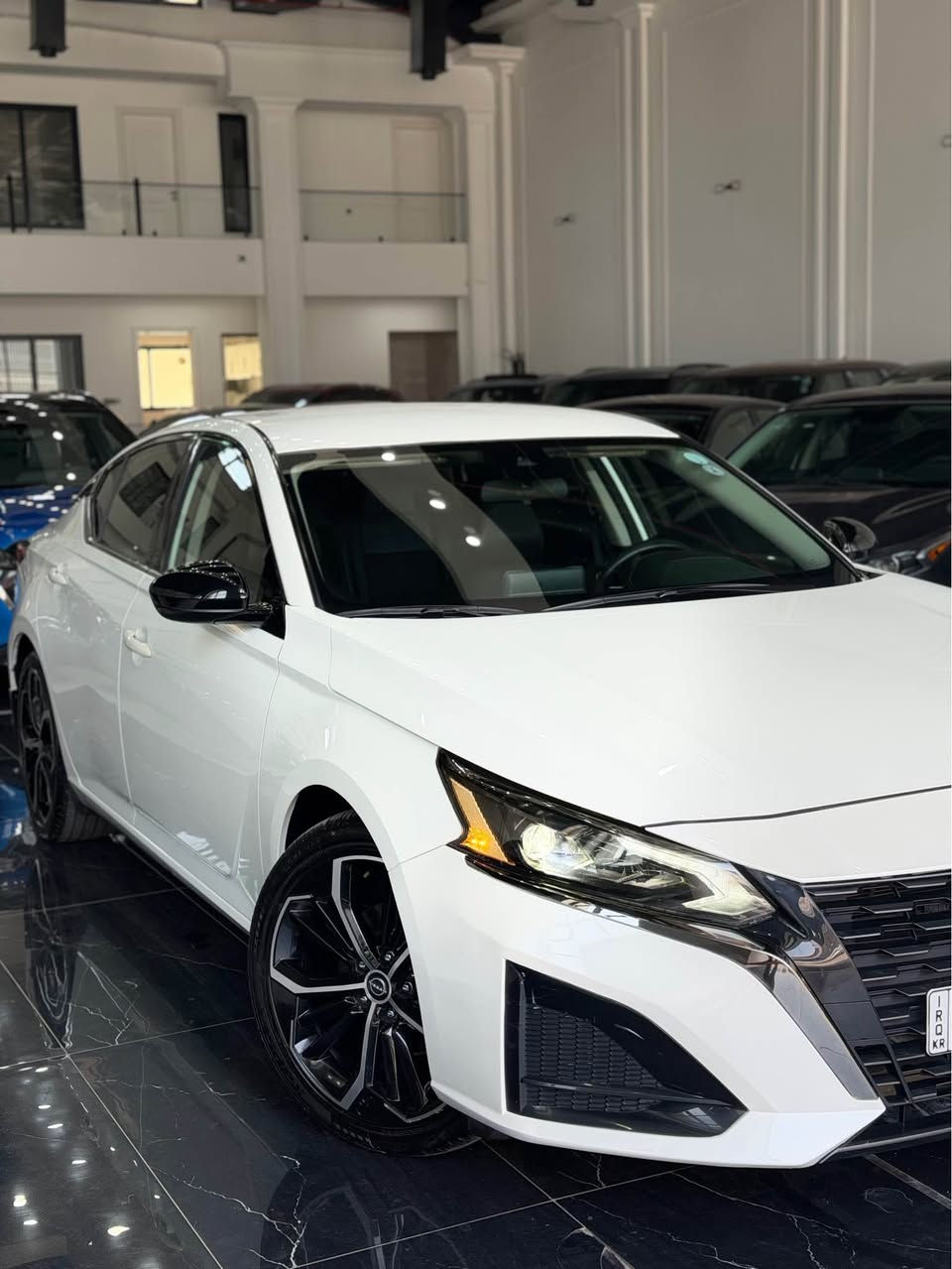السلام_عليكم 
NISSAN ALTIMA SR
2023
ماشيه 26000mi
ضرر ربع باب صبغ فقط وجاملغ مبدل اصلي بدون صبغ
بدون ايرباك بدون دواخل 
للاستفسار 
***********
*********** أربيل, العراق
