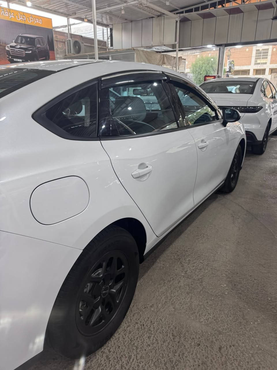 السلام عليكم BYD سيل فايف 2025 

ماشيا الكلي الف 

مكفوله كفاله عامه غراضه كامله 

عنوان بغداد 

السعر 19 مليون 400 

الاستفسار ***********
