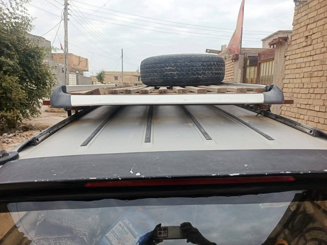 جيب شيروكي
موديل ٩٤ 
رقم بغداد مشروع وطني تحويل مباشر حداديه جديده هوزن أمامي بلادي 2ويل اكسل ياباني كهربائيات شغاله تايرات جديد 
***********
***********
غير متواجد على الفيس
