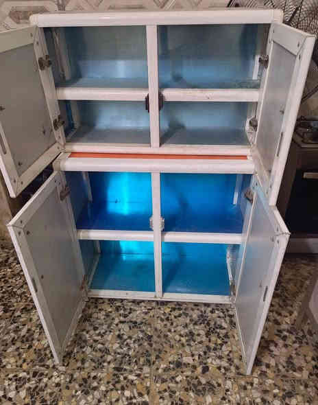 ***********.. الأرقام بيهة وتساب مكان بغداد أم الكبر قرب مطعم ركن سوري
