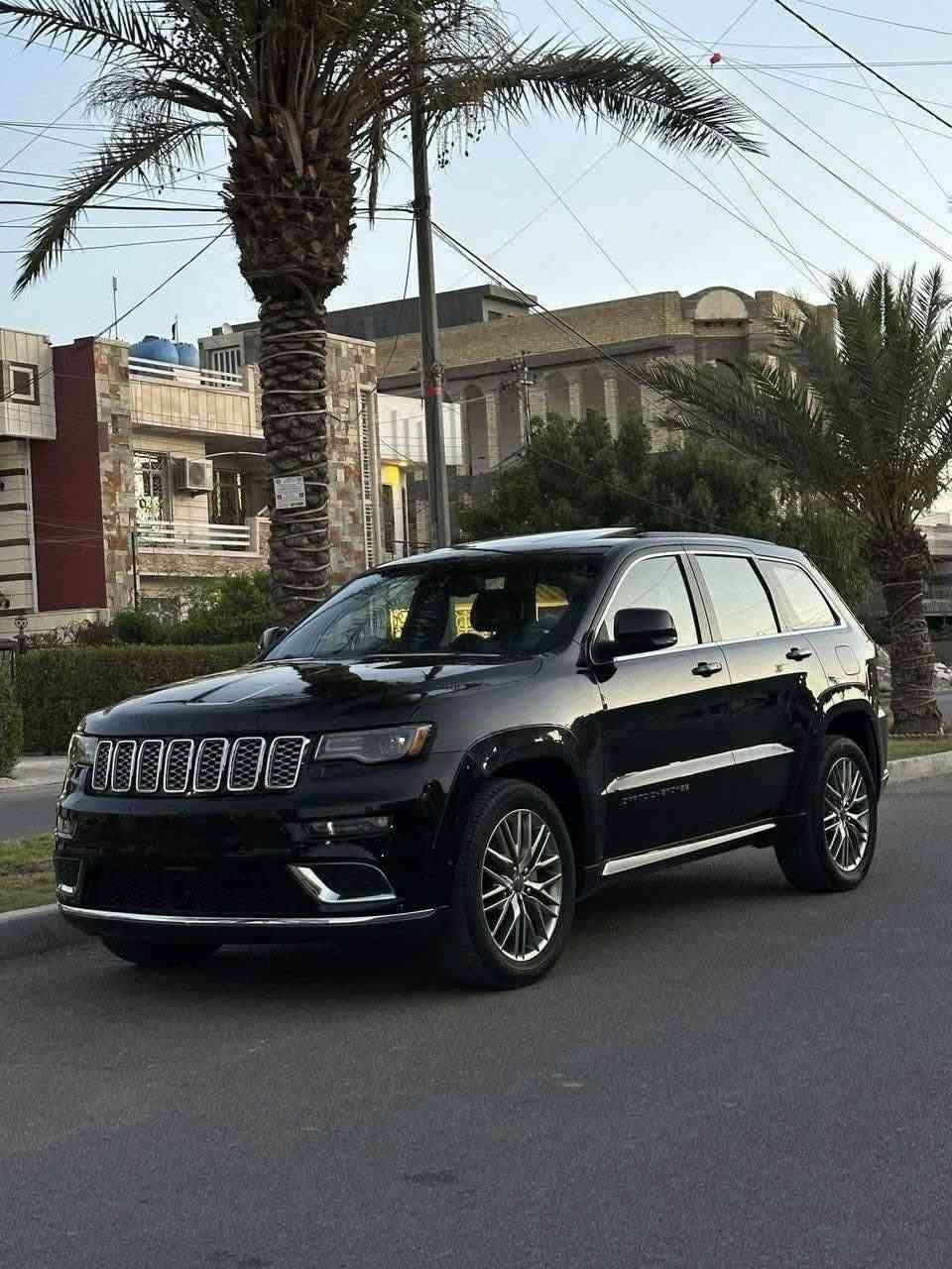 جيب 2016 فئه سومنت
رقم بغداد الجديد ورقمها شبه مميز
ماشيه 112 ميل
مواصفات ميحتاج اذكرهن مفوله مواصفات 
حادثها جاملغ وبنيد مكينه كير كله مكفول وصور حادثها بالمنشور
مكانها بغداد جميله
سعرها 215 وبيها مجال
***********
