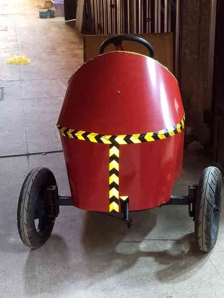 سياره شحن تصنيع يدوي ثلاث عجلات المحرك 2000..واط البطاريه 20امبي. ليثيوم اصليه ...... المكان بغداد للتواصل وت ساب ***********
