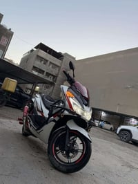 Pcx ثاني مزود فول ياباني وكاله جديده 100/100 07700095449