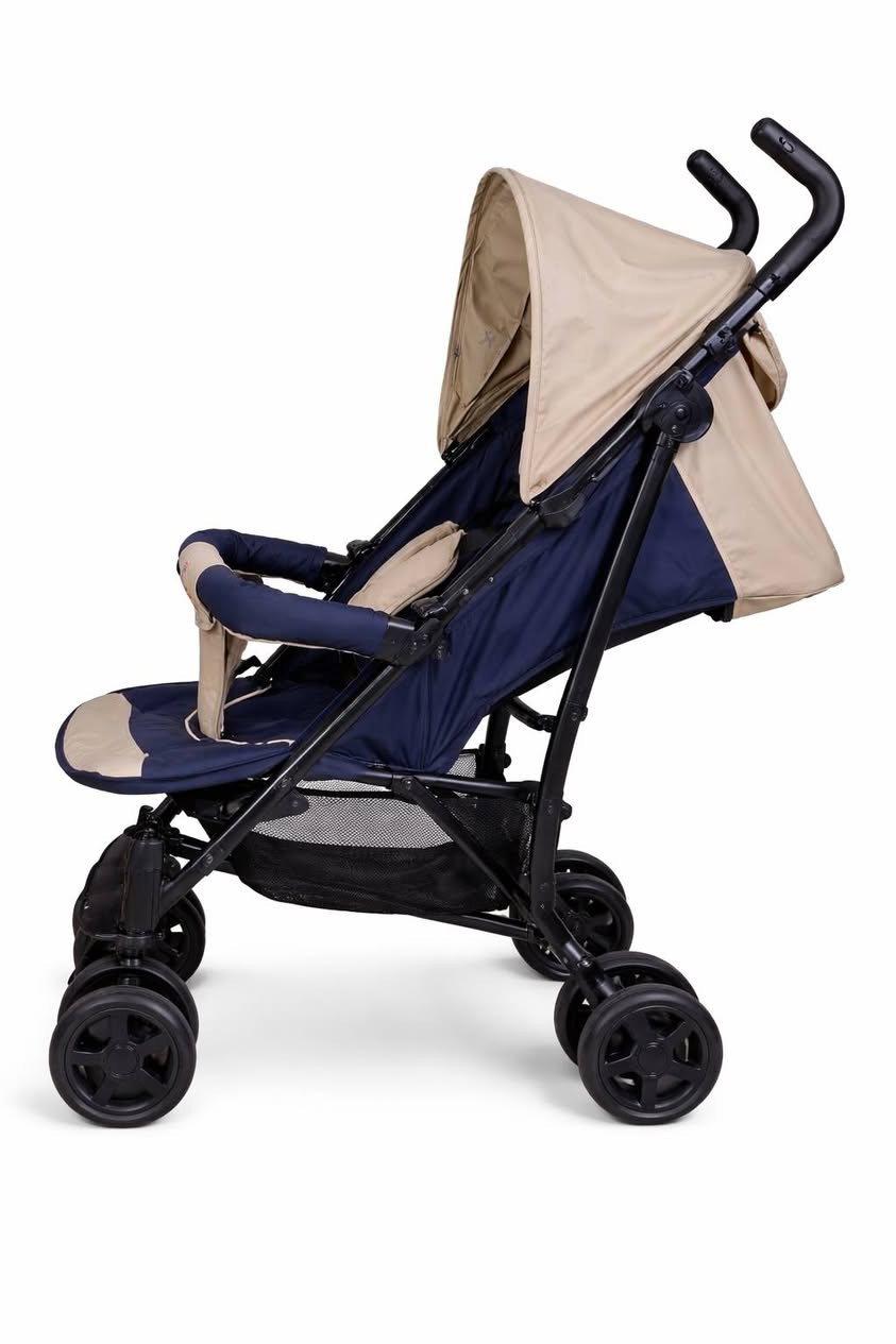 عربانة اطفال نوع Umbrella Stroller قوية وقابلة للطي 
استعمال قليل اخذتها ب130 ابيعها ب60 الف بغداد المشتل


**إذا كنت صاحب هذا الإعلان وتريد حذفه لأي سبب، رجاءا أرسل رسالة إلى الدعم الفني**