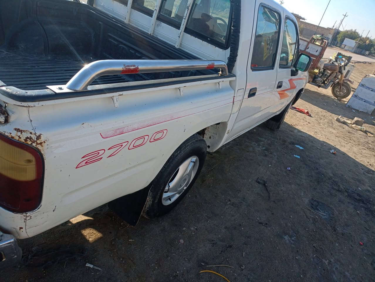 السلام عليكم سياره ٩٩ للبيع گير ومحرك مكفول بأسمي تريد تحويل تريد وكاله مشروع وطني للأستفسار الأتصال على الرقم ***********
