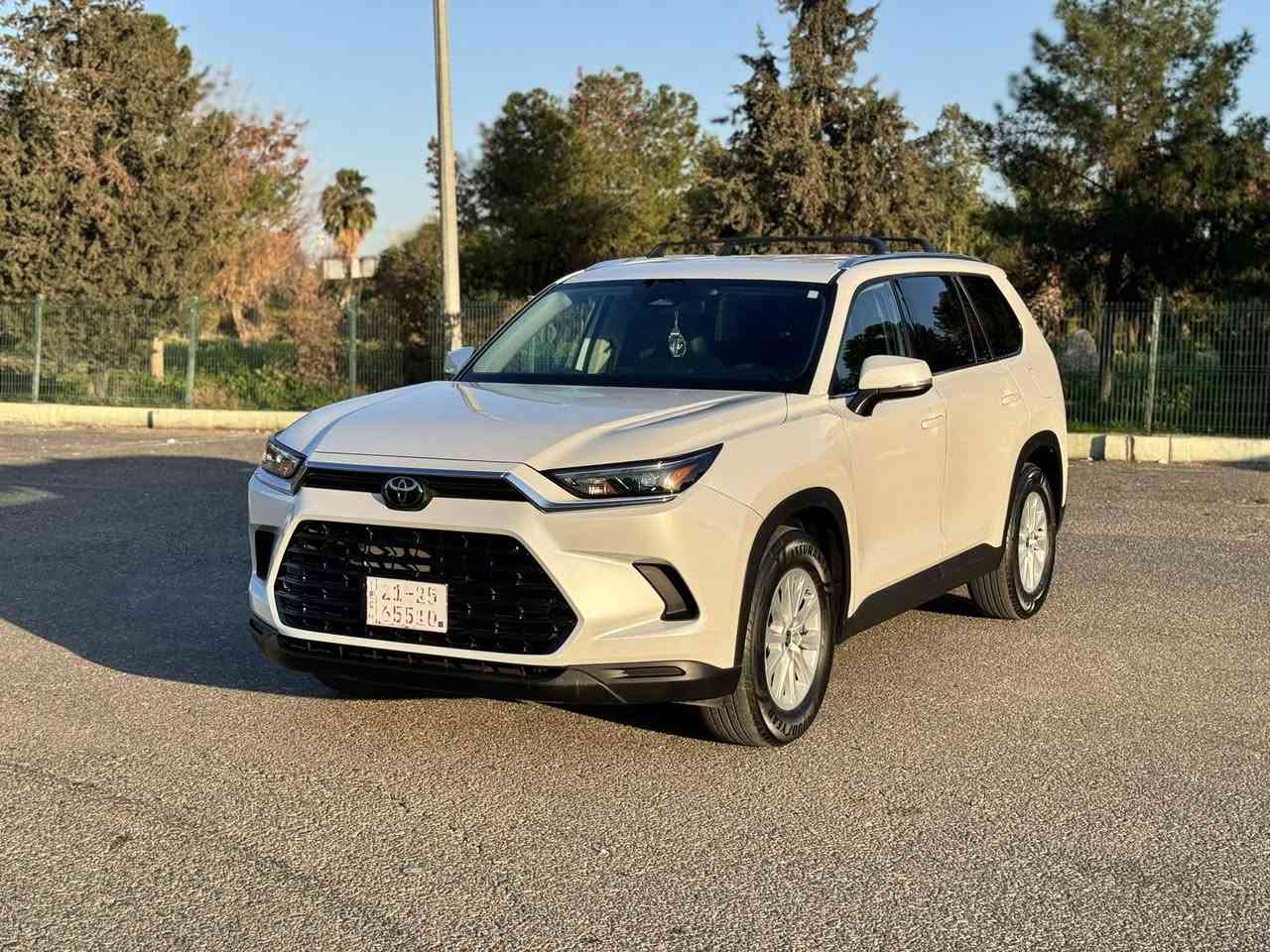 سلام عليكم
تويتا كراند هايلندر 2024

سيارة 6000 الف ماشية حقيقي

لون سيارة ابيض صدفى 

حادث خفيف 

ضرر سيارة ٢ باب بدون دواخل 

بجم امامى خلفى كبس زيرو  حتا دعامية بشرط

مواصفات XLE 

شاشة كبير

كاميرة رادار امامى خلفى و حساسات 

بريك بصمة اوتو هولد 4 نضام شوارع

 كشنات جلد و كهربا 

كشنات تطفيه

تبريد كامل مركزى

بس شوية بي PDR 

سيارة نضيف زيرو ماشالله

 

***********   اربيل
