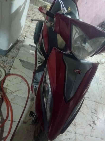 دراجه حاويه حته كشنه مامغلفه بعده علبلاد مكينه مامفتوحه ضخمه دراجه حلوه كله شغاله من طول الطول ***********﷼
