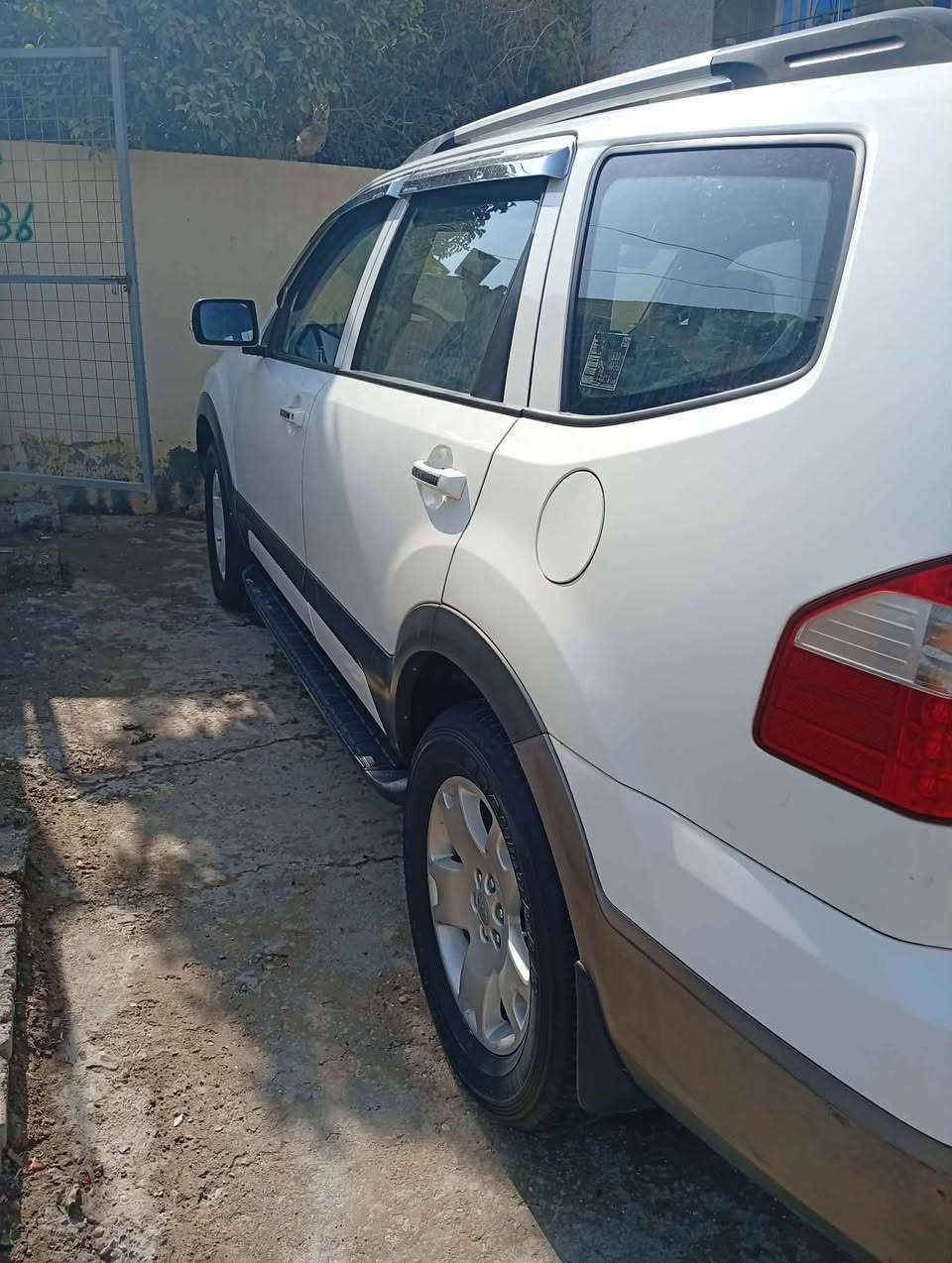 مهافي موديل 13رقم بغداد فول مواصفات فور ويل اعله فه بمهافي مكفول لاصبق ولا تبديل لعنوان ديالئ بعقوبه ***********
