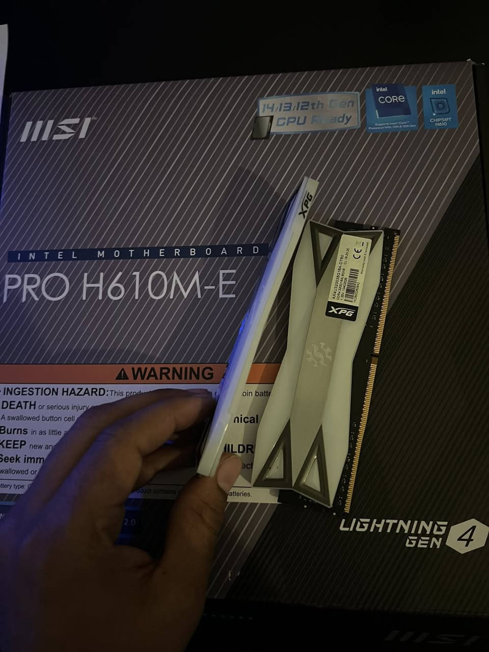 RAM DDR4 16GB (8*2) Speed 3200
السعر 100الف


**إذا كنت صاحب هذا الإعلان وتريد حذفه لأي سبب، رجاءا أرسل رسالة إلى الدعم الفني**