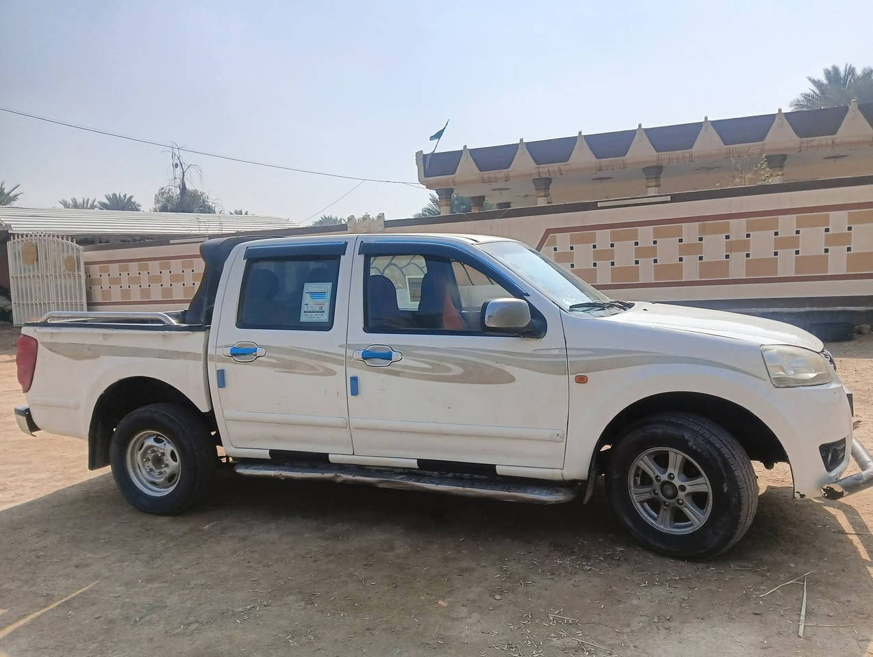 السلام عليكم قريتول للبيع سياره مقفوله رقم قادسيه شرط التحويل مكان بابل ***********/***********
