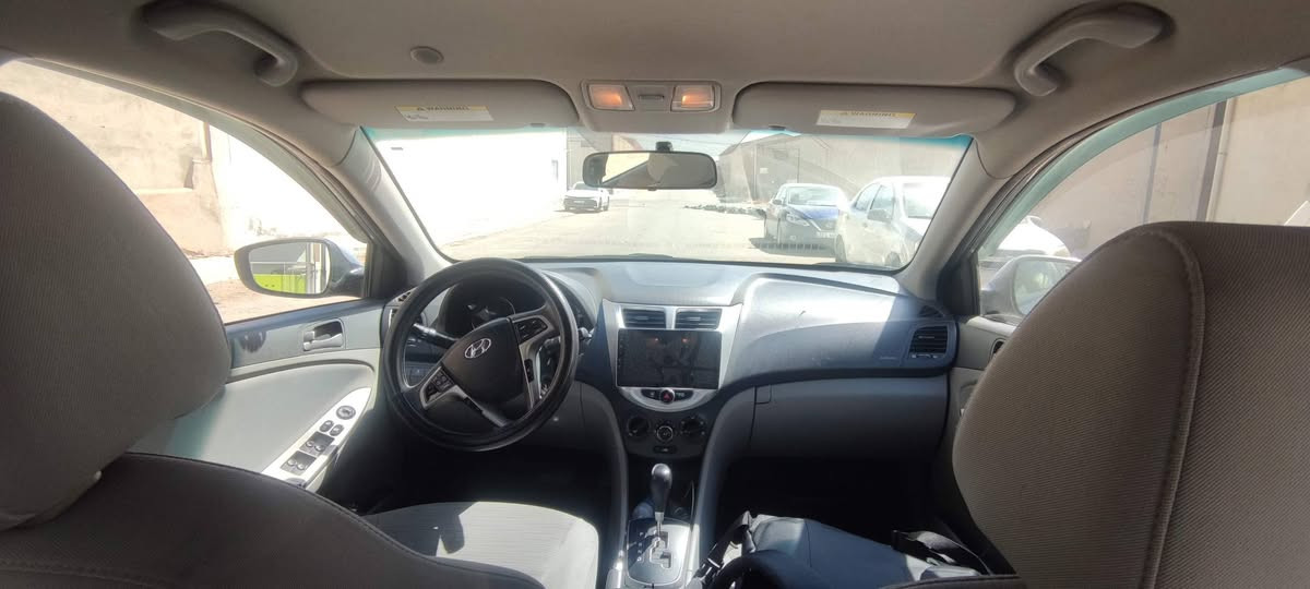 ‏أكسنت موديل 2017 امريكي ‏السيارة رقم اربيل
‏ ‏محرك 16 ‏كير محرك شرط ‏ 
تبريد شغالة ثلج تحكمات ستيرن كروز سرعة 
ضررها بونيد ودعامية فقط وايرباك ستيرن مبدل 
‏ شرط التحويل بأسمي السيارة  عنوان موصل / اربيل 

سعر السيارة 113 ورقة 

***********
***********
‏ ‏ أربيل, العراق
