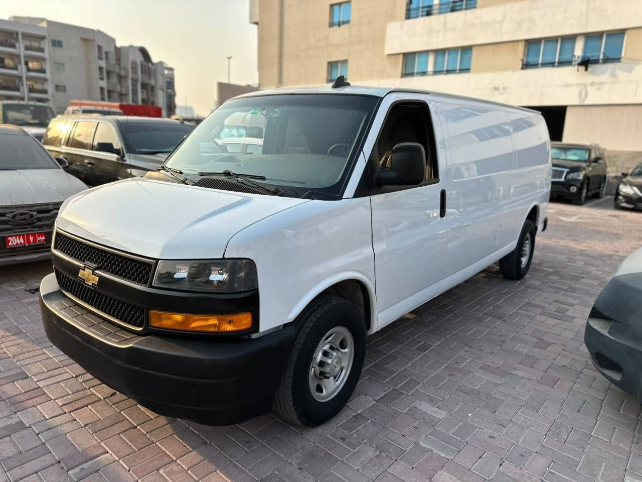 شفرليه اكسبرس V8 6.0L 2020 173000 
تواجد الإمارات 🇦🇪 دبي 
وارد أمريكا 🇺🇸 كلين تايتل أوراق جمارك قمه بالنظافة 
السعر بارضه في دبي 
17500 دولار 💵 
175 ورقه 
تواصل للجادين 
00971506797554


**إذا كنت صاحب هذا الإعلان وتريد حذفه لأي سبب، رجاءا أرسل رسالة إلى الدعم الفني**
