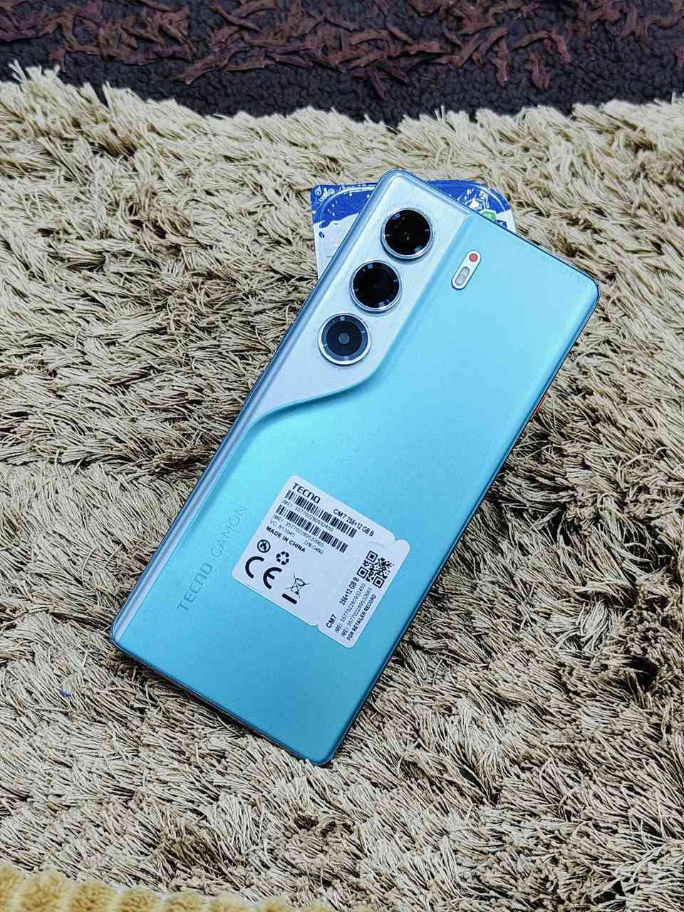 السلام عليكم يوجد موبايل TEcno كامل ملحقاته للبيع السعر خاص
(***********) 📞
