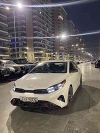 سلام وعليكم فورتي جيتي لاين  موديل 2023 فول مواصفات واحد على واحد  (مر...