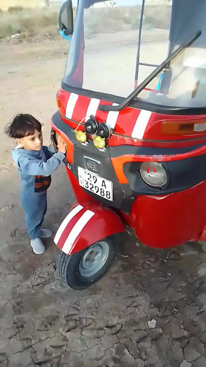 تكتك 18رقم وسنويه واسط تكتك خير من الله محرك 20 مجفت شركه معمره دوسات وضربه بل لغد مصبوغه عام مابيه اي نقص كهربايات شغاله تعال وشوف بعينك سعر4و400وبيه مجال حك الجيه واسط الموفقيه ***********
