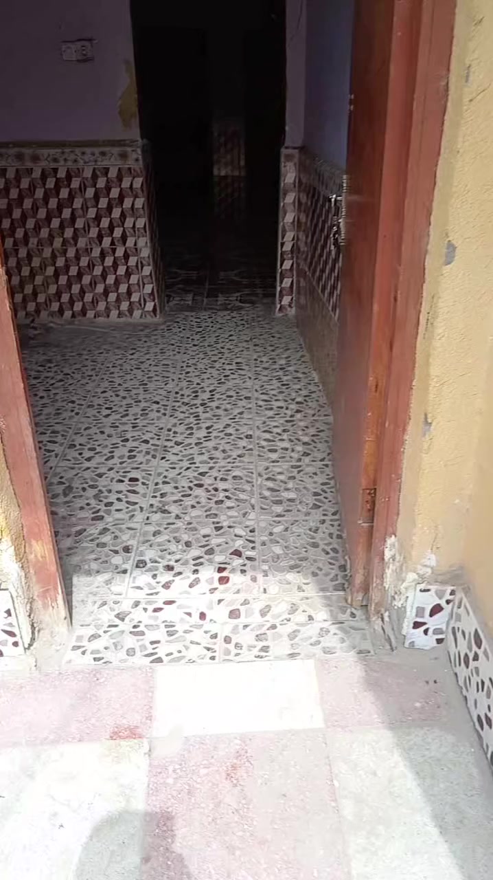 بيت الايجار قرب المستشفى بي غرفتين وصاله واستقبال ومطبخ وحمام داخلي استفسار خاص ايجاره ب200


**إذا كنت صاحب هذا الإعلان وتريد حذفه لأي سبب، رجاءا أرسل رسالة إلى الدعم الفني**