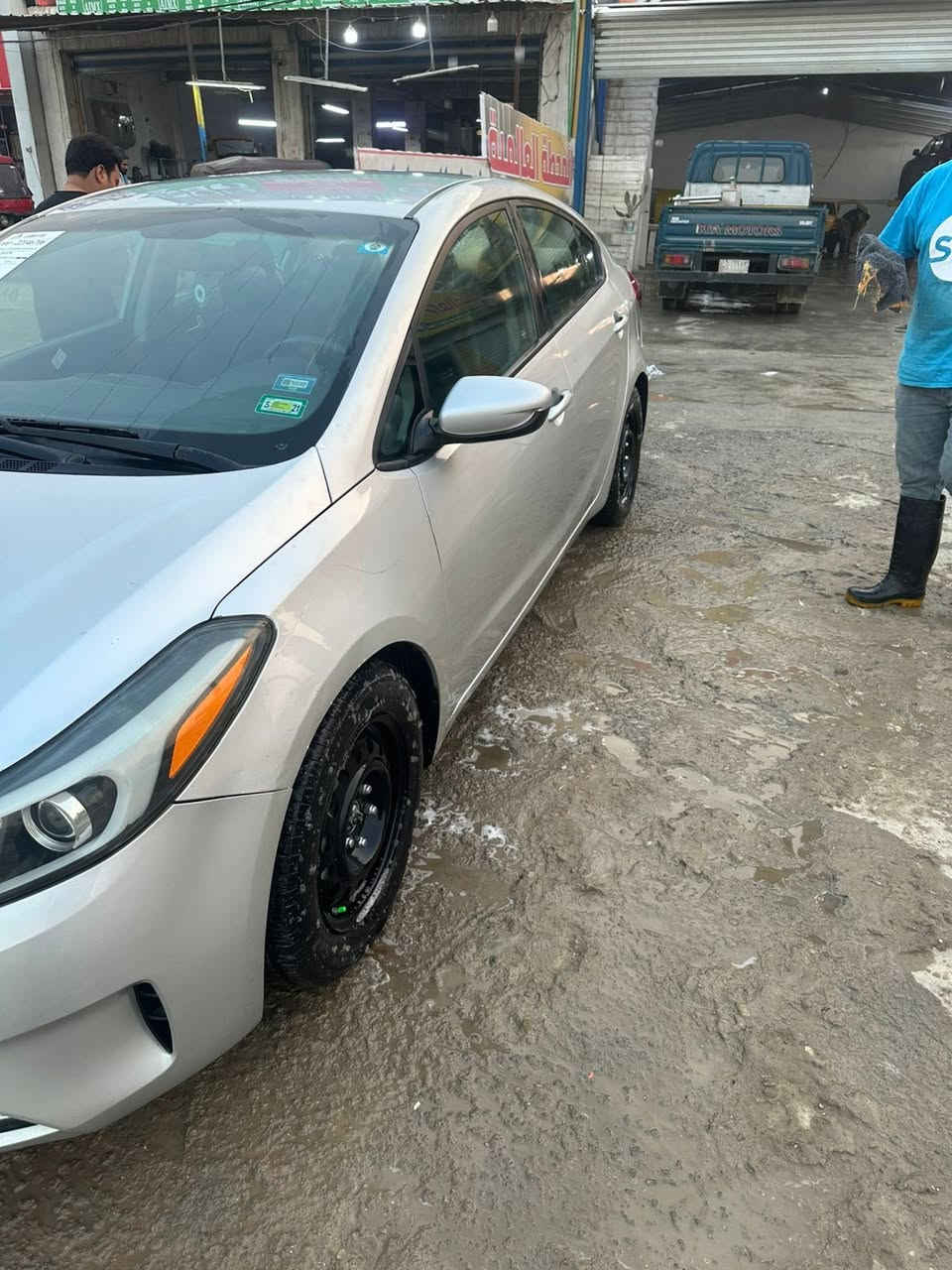 السلام عليكم
فورتي 2017 وارد امريكي

حادثها موضح بالمنشور كلها ليبل واحد

سياره جاهزه كير ومكينه بلاديات

تخم تايرات جدد

منضومه ماء جديده

منضومه تبريد جديده

كهربائيات كلها جديده

باتري سلم داينمو جدد 

بلكات ومجاول جدد

السياره متعوب عليها حيل

ماشيه 123 الف 

السعر 117 وبيه مجال بسيط

الاستفسار 

***********

العنوان بغداد جسر ديالى العريفيه
