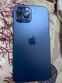 12 برو ماكس ذاكره 256 بطاريه 100مبدل شاشه وبطاريه ارقه شاشه بل سوك فيس...