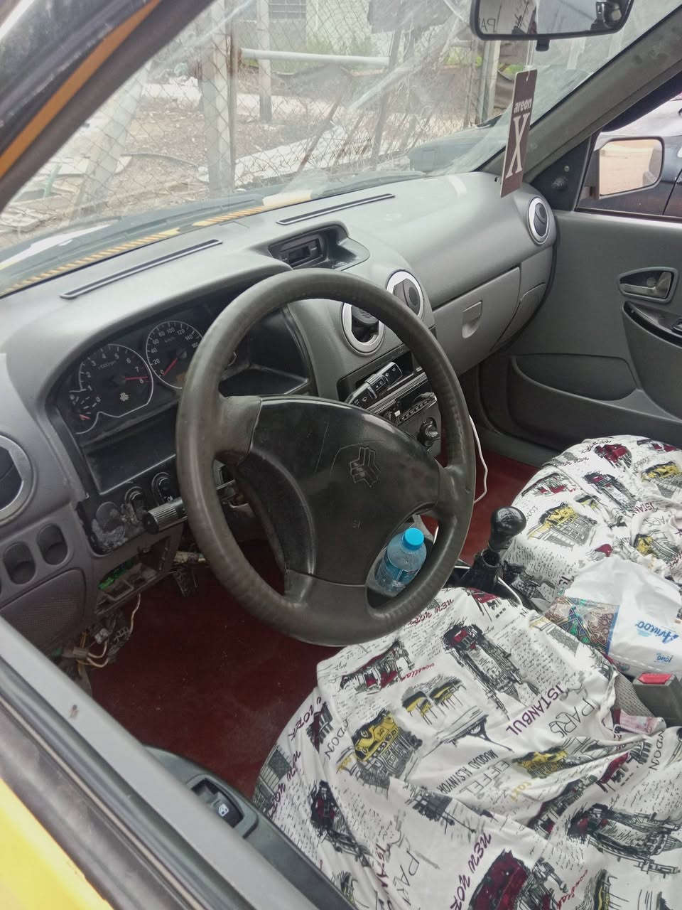 سلام عليكم سايبه موديل 12 البيع كوم حديد بدون تحويل مكينه جديده قبل شهرين من شاده هيه ول كور كسر كرتون السنويه ضائعه بيه كتاب فقدان من راعيه سياره واسط زين القوس عطل بس نوزل يرادلهن وتنضيف سياره متروكه رقمي0773 182 6857
