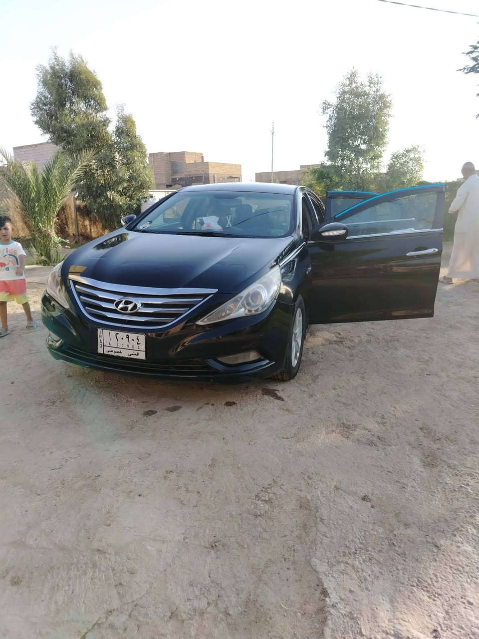 بيع او مراوس حسب القناعه سوناتا موديل ١٤ أمريكي فول مواصفات عدا لفتحه حداديه تخم تاير جدد تبريد مكينه كير كفاله تبديل بنيد فقط وكاله صبغ جاملغ سيارة جاهزه مكان سيارة دوانيه ***********
