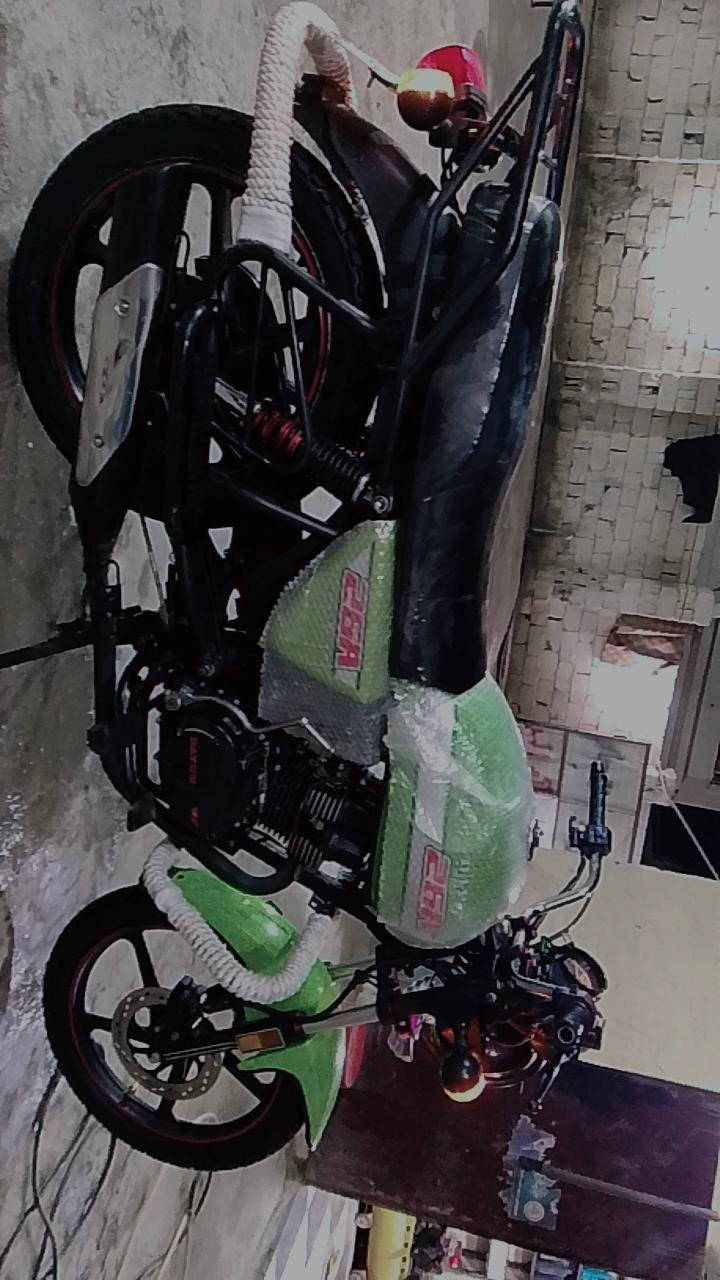 سلام عليكم شباب دراجه دايون نفخ محرك 200 موديل 2022 طالعه بل 23 رقم وسنويه تحويل مباشر بسمك دراجه نضيفه كهربائيات كلها شغاله مكفوله من تنقيص وتبخير مكاني كربلاء كنطره سلام السعر 1/850 بيها مجال  الستفسار/***********

