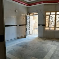 الزهور المنصور • ١٥٠م • درج خارجي